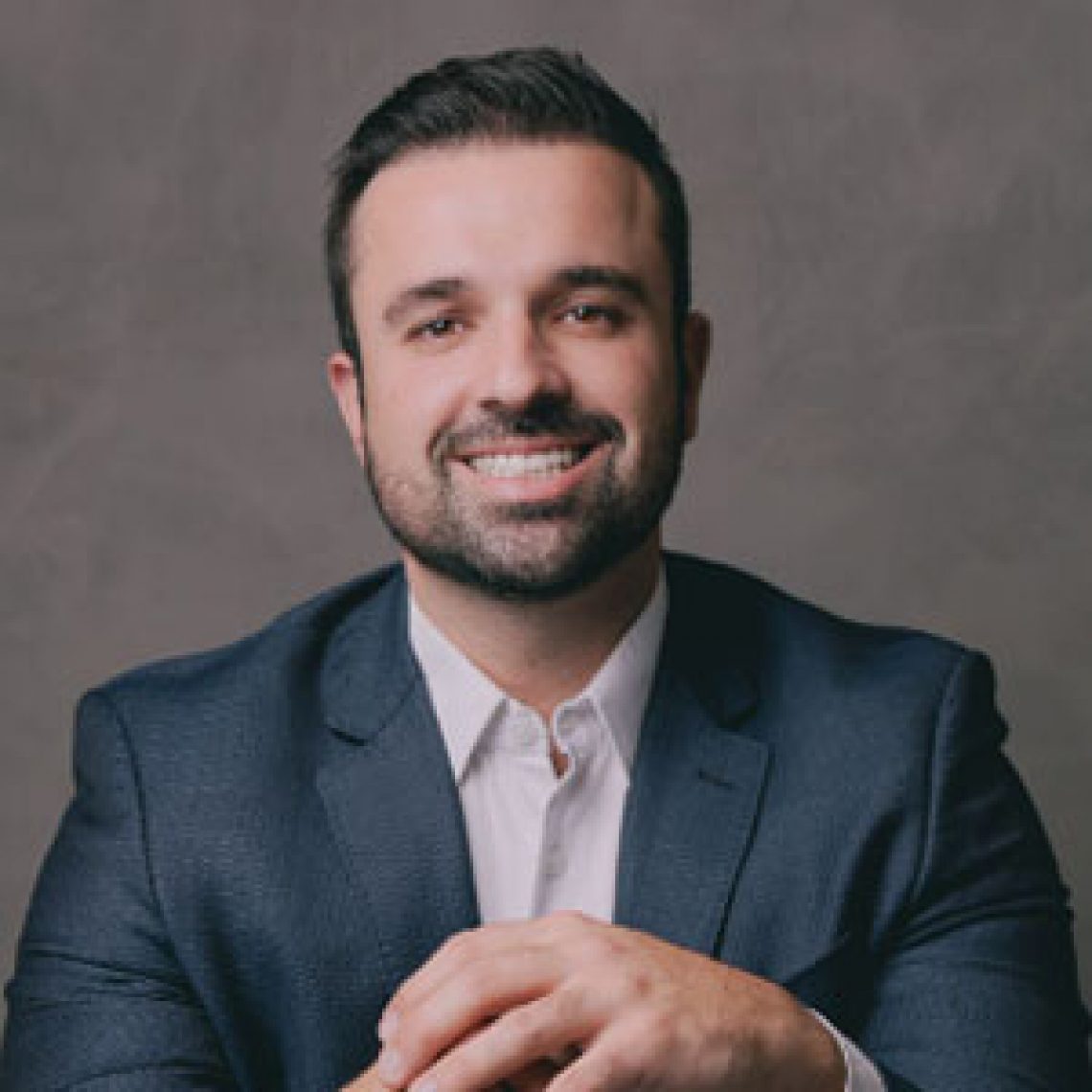 Dr. Luccas Nunes